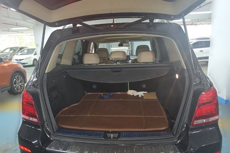 Used Mercedes-Benz GLK-Class 2013 Facelift GLK 300 4MATIC Fashion Edition Trunk