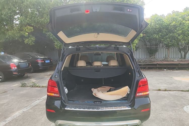 Used Mercedes-Benz GLK-Class 2013 Facelift GLK 300 4MATIC Fashion Edition Trunk