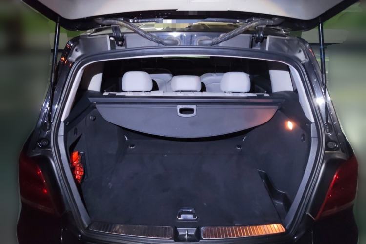 Used Mercedes-Benz GLK-Class 2013 GLK 300 4MATIC Dynamic Sunroof Model Trunk