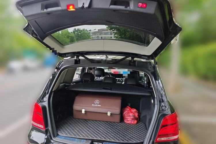 Used Mercedes-Benz GLK-Class 2013 Facelift GLK 300 4MATIC Fashion Edition Trunk