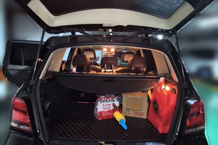 Used Mercedes-Benz GLK-Class 2013 GLK 300 4MATIC Dynamic Sunroof Model Trunk