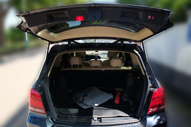 Used Mercedes-Benz GLK-Class 2013 GLK 300 4MATIC Luxury Model Trunk