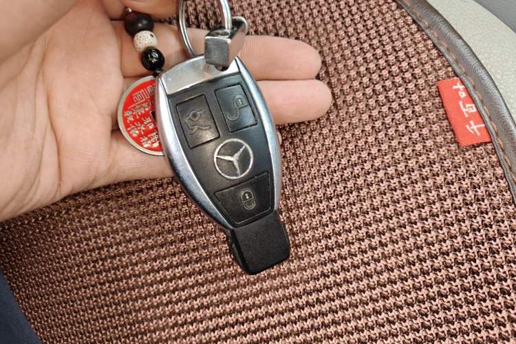 Used Mercedes-Benz GLK-Class 2013 Facelift GLK 300 4MATIC Fashion Edition Vehicle Key