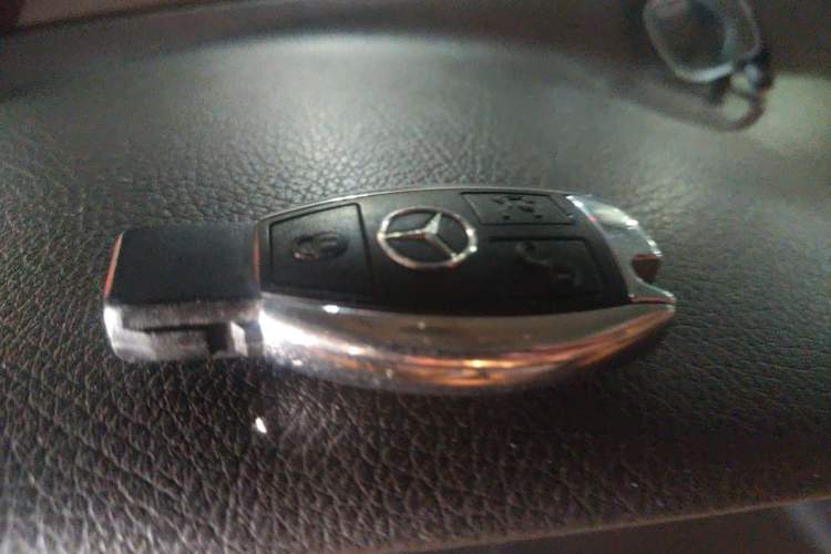 Used Mercedes-Benz GLK-Class 2013 GLK 300 4MATIC Fashion Model Vehicle Key