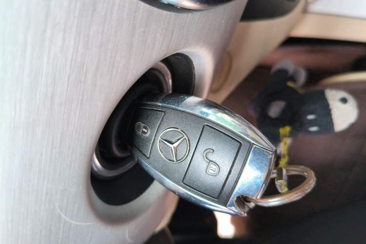 Used Mercedes-Benz GLK-Class 2013 GLK 300 4MATIC Dynamic Edition Vehicle Key