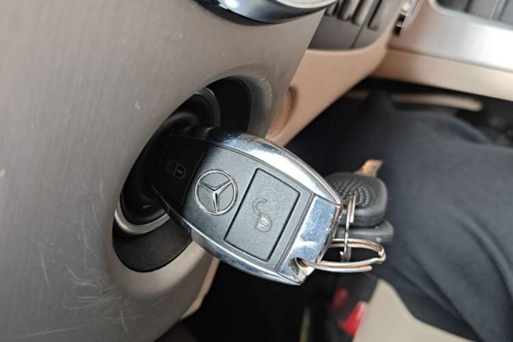Used Mercedes-Benz GLK-Class 2013 GLK 300 4MATIC Dynamic Edition Vehicle Key
