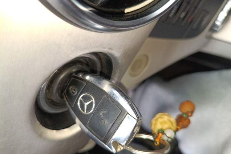 Used Mercedes-Benz GLK-Class 2013 GLK 300 4MATIC Dynamic Edition Vehicle Key