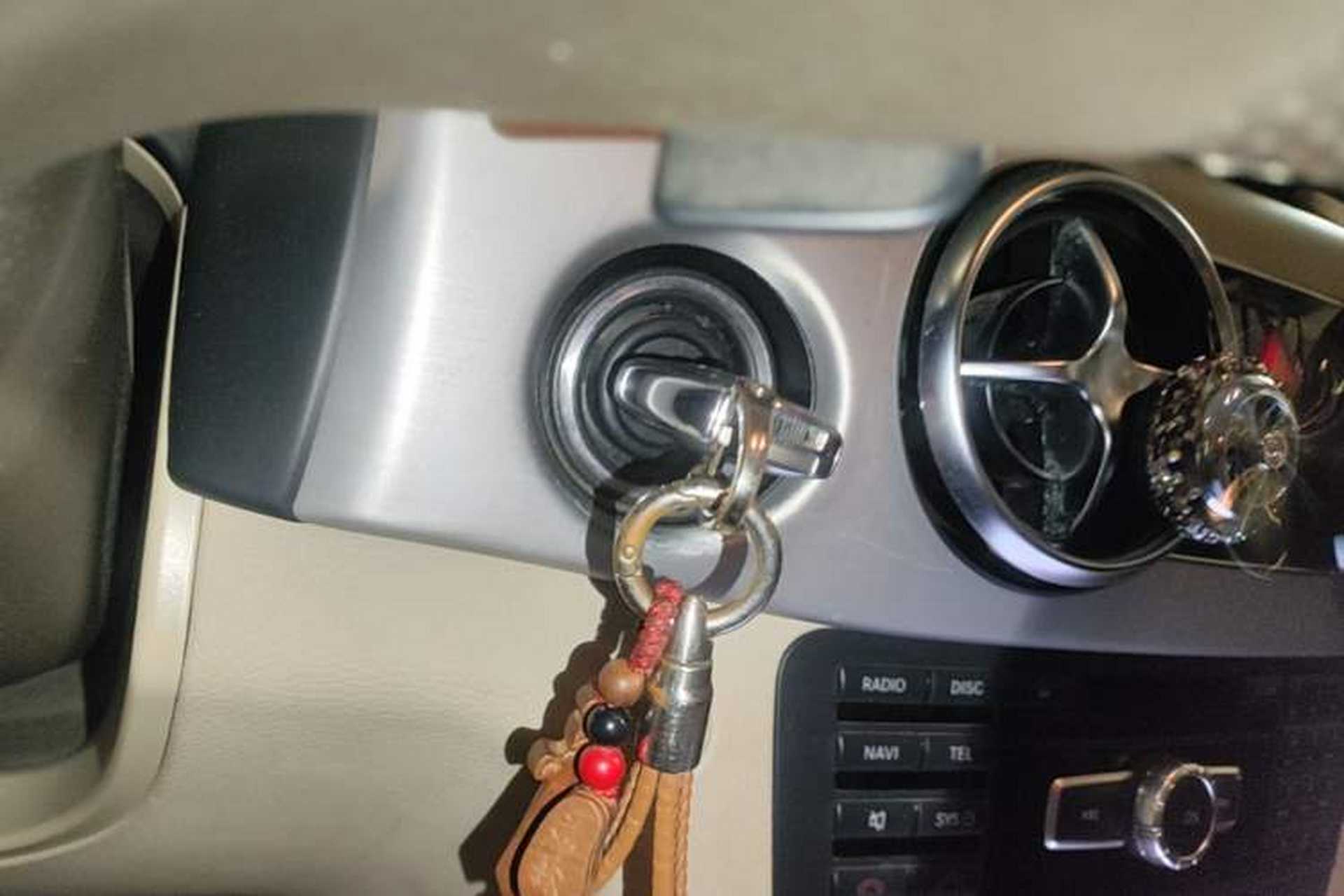 Used Mercedes-Benz GLK-Class 2013 Facelift GLK 300 4MATIC Fashion Edition Vehicle Key