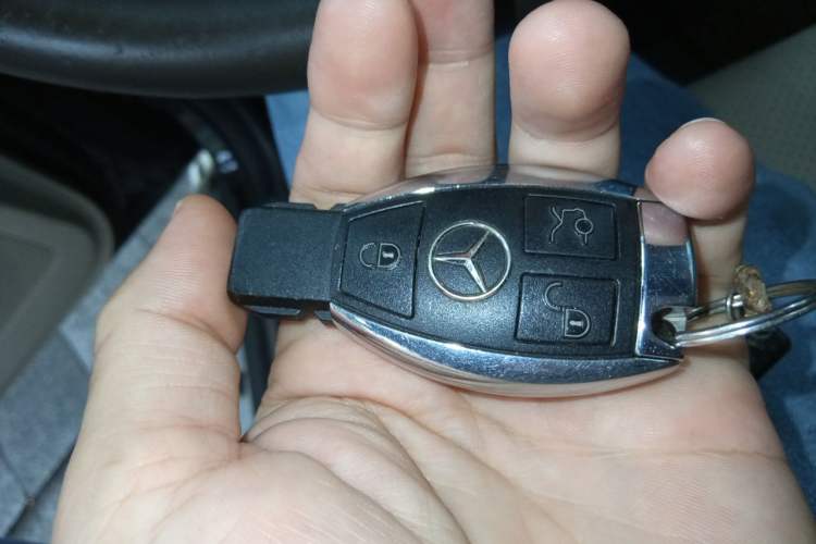 Used Mercedes-Benz GLK-Class 2013 Facelift GLK 300 4MATIC Fashion Edition Vehicle Key
