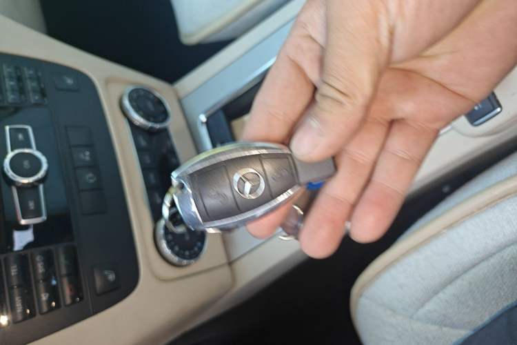 Used Mercedes-Benz GLK-Class 2013 GLK 300 4MATIC Dynamic Edition Vehicle Key