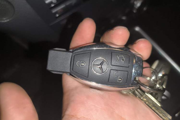 Used Mercedes-Benz GLK-Class 2013 GLK 300 4MATIC Dynamic Edition Vehicle Key
