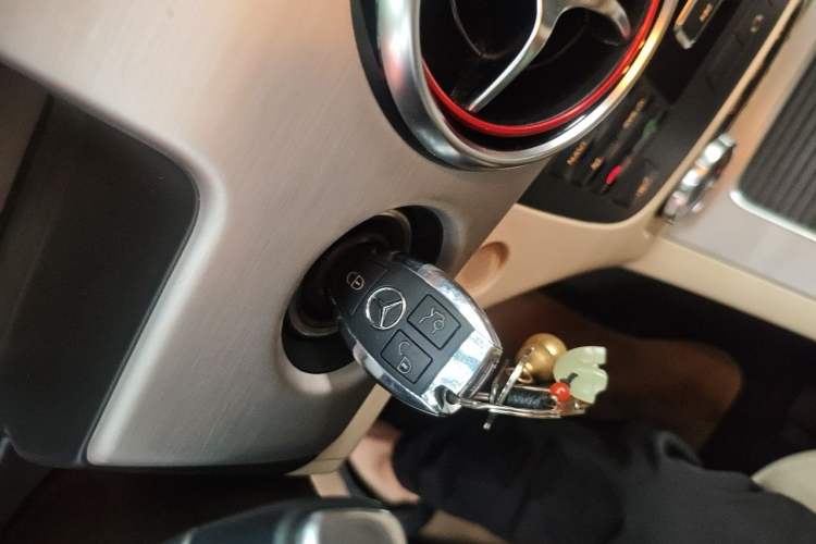 Used Mercedes-Benz GLK-Class 2013 GLK 300 4MATIC Dynamic Edition Vehicle Key