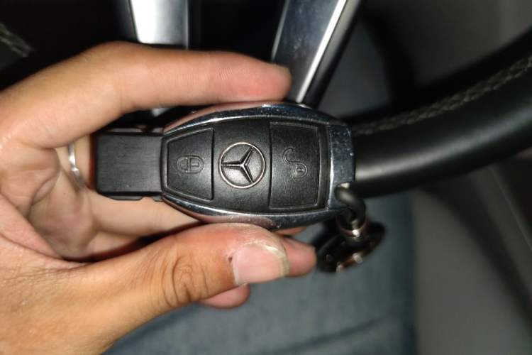 Used Mercedes-Benz GLK-Class 2013 GLK 300 4MATIC Dynamic Edition Vehicle Key