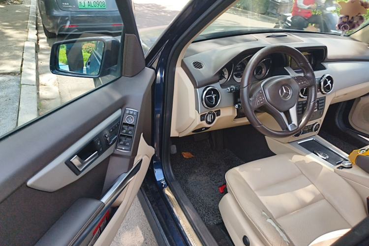 Used Mercedes-Benz GLK-Class 2013 GLK 300 4MATIC Dynamic Edition Driver Seat
