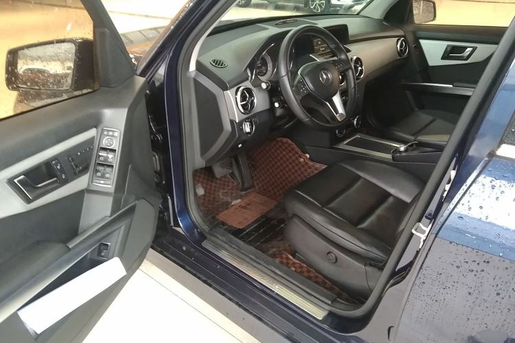 Used Mercedes-Benz GLK-Class 2013 GLK 300 4MATIC Dynamic Sunroof Model Driver Seat