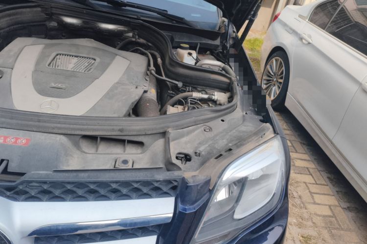 Used Mercedes-Benz GLK-Class 2013 GLK 300 4MATIC Dynamic Sunroof Model Engine Bay Left