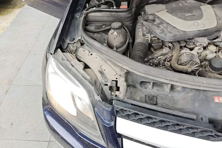Used Mercedes-Benz GLK-Class 2013 GLK 300 4MATIC Dynamic Edition Engine Bay Right