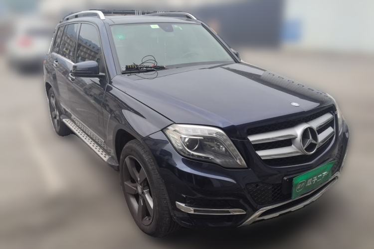 Used Mercedes-Benz GLK-Class 2013 GLK 300 4MATIC Dynamic Sunroof Model Front Right 45 Deg