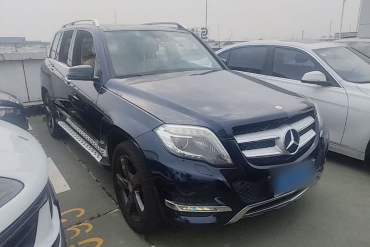 Used Mercedes-Benz GLK-Class 2013 Facelift GLK 300 4MATIC Fashion Edition Front Right 45 Deg