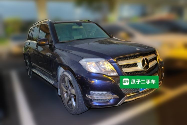Used Mercedes-Benz GLK-Class 2013 GLK 300 4MATIC Dynamic Sunroof Model Front Right 45 Deg