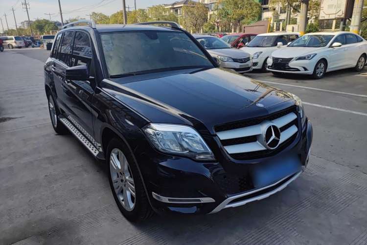 Used Mercedes-Benz GLK-Class 2013 GLK 300 4MATIC Dynamic Edition Front Right 45 Deg