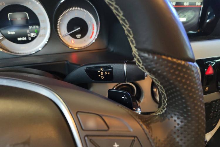 Used Mercedes-Benz GLK-Class 2013 GLK 300 4MATIC Dynamic Sunroof Model Gear Lever