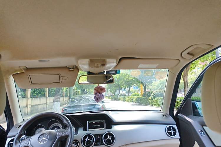 Used Mercedes-Benz GLK-Class 2013 GLK 300 4MATIC Dynamic Edition Headliner