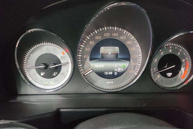 Used Mercedes-Benz GLK-Class 2013 Facelift GLK 300 4MATIC Fashion Edition Instrument Cluster