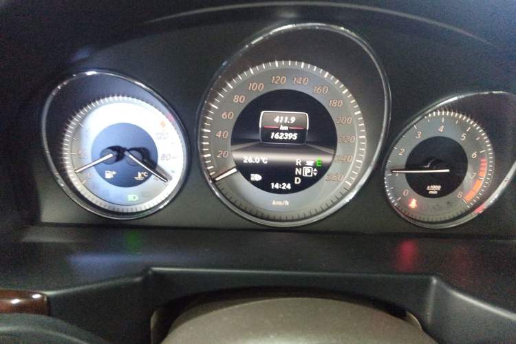 Used Mercedes-Benz GLK-Class 2013 GLK 300 4MATIC Fashion Model Instrument Cluster