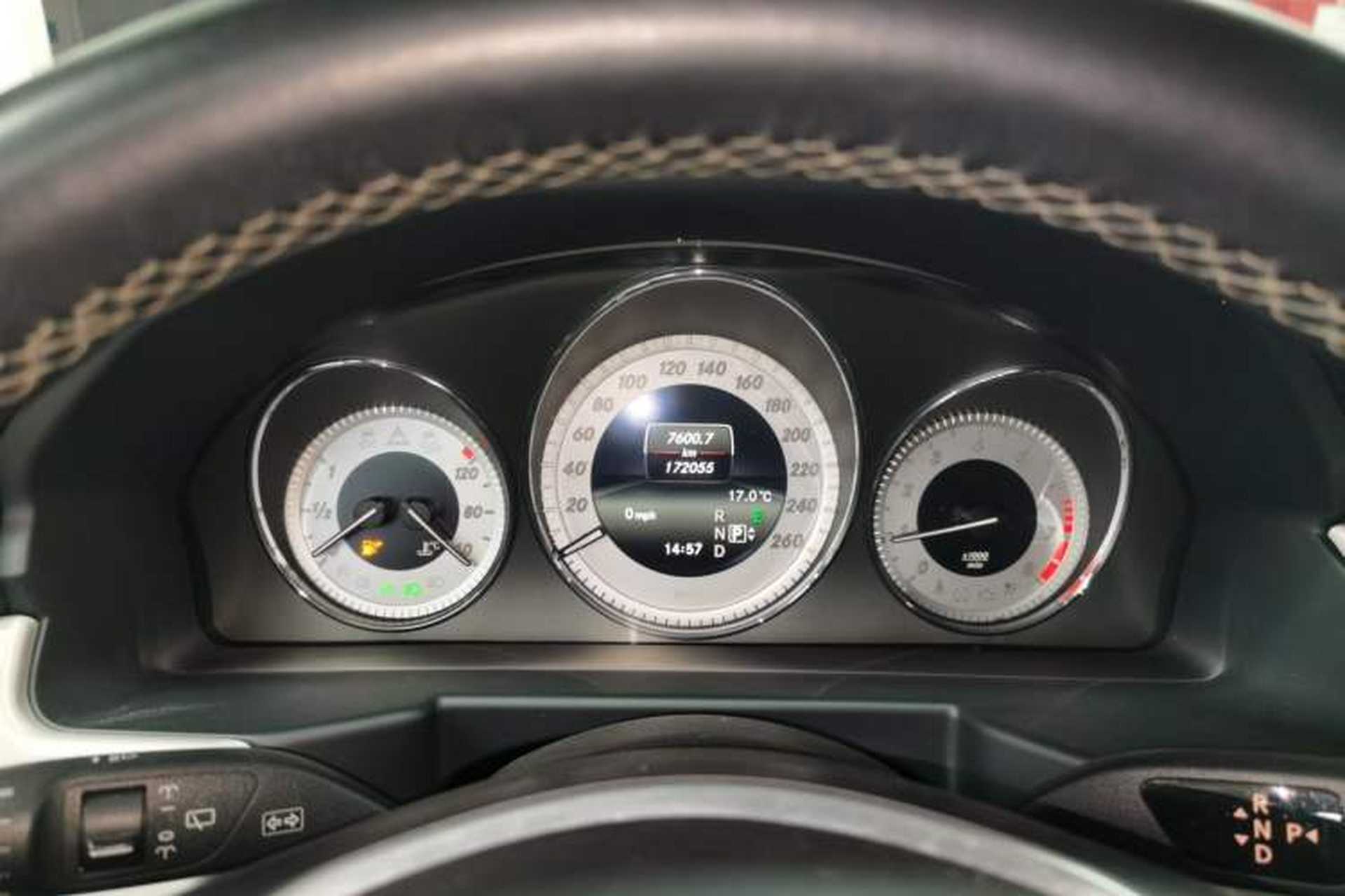 Used Mercedes-Benz GLK-Class 2013 Facelift GLK 300 4MATIC Fashion Edition Instrument Cluster