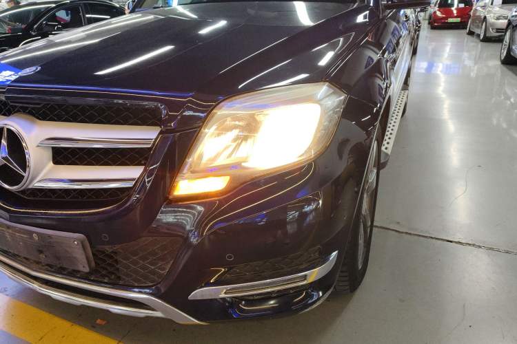 Used Mercedes-Benz GLK-Class 2013 GLK 300 4MATIC Dynamic Sunroof Model Left Front Headlight