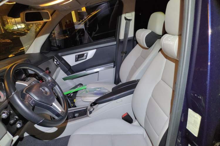 Used Mercedes-Benz GLK-Class 2013 GLK 300 4MATIC Dynamic Sunroof Model Left Front Seat