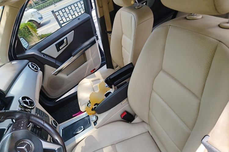 Used Mercedes-Benz GLK-Class 2013 GLK 300 4MATIC Dynamic Edition Left Front Seat