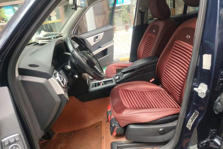 Used Mercedes-Benz GLK-Class 2013 GLK 300 4MATIC Fashion Model Left Front Seat