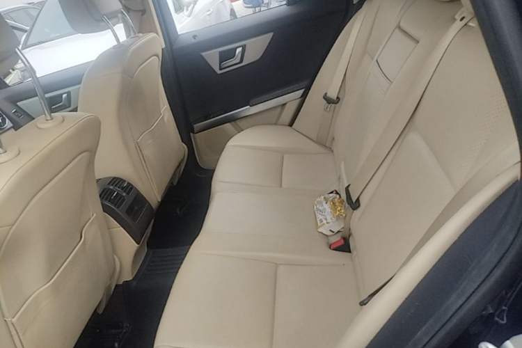 Used Mercedes-Benz GLK-Class 2013 Facelift GLK 300 4MATIC Fashion Edition Left Rear Seat