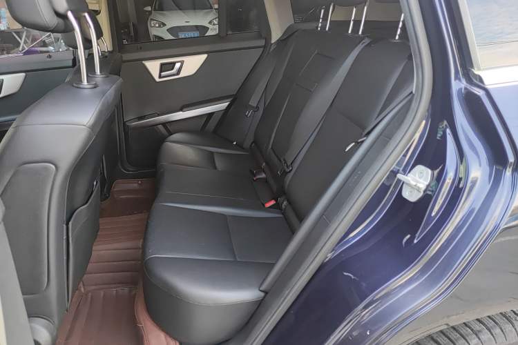 Used Mercedes-Benz GLK-Class 2013 GLK 300 4MATIC Dynamic Edition Left Rear Seat