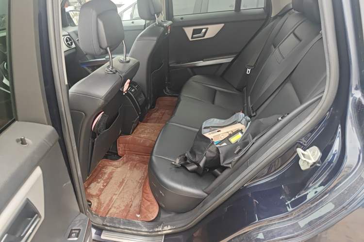 Used Mercedes-Benz GLK-Class 2013 GLK 300 4MATIC Dynamic Edition Left Rear Seat