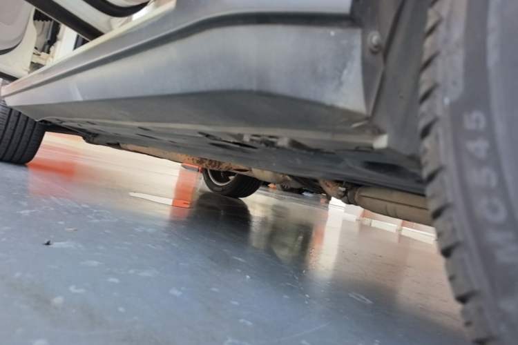 Used Mercedes-Benz GLK-Class 2013 GLK 300 4MATIC Dynamic Edition Left Side Sill