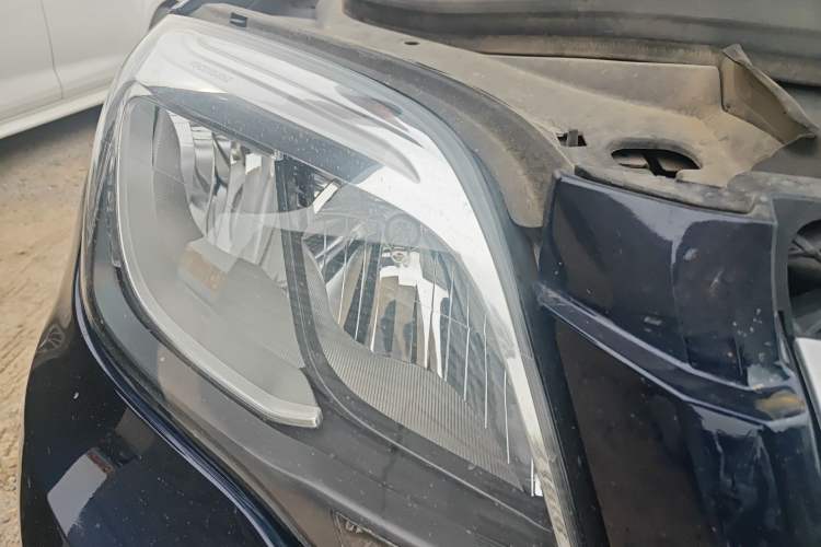 Used Mercedes-Benz GLK-Class 2013 GLK 300 4MATIC Dynamic Edition Right Front Headlight