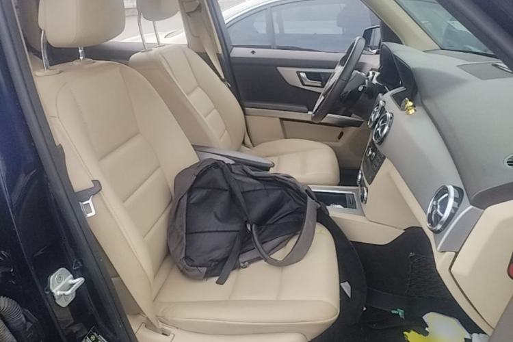 Used Mercedes-Benz GLK-Class 2013 Facelift GLK 300 4MATIC Fashion Edition Right Front Seat