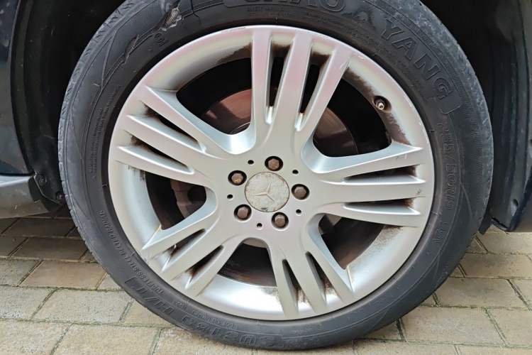 Used Mercedes-Benz GLK-Class 2013 GLK 300 4MATIC Fashion Model Right Front Wheel Hub