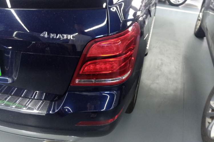 Used Mercedes-Benz GLK-Class 2013 GLK 300 4MATIC Fashion Model Right Rear Taillight