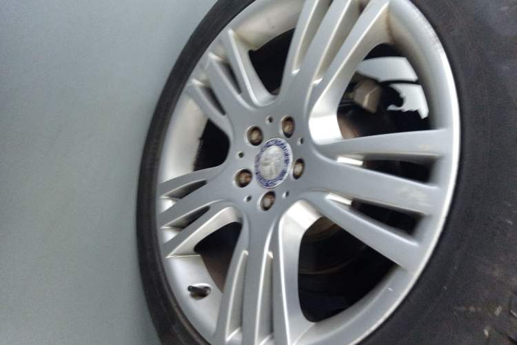 Used Mercedes-Benz GLK-Class 2013 GLK 300 4MATIC Fashion Model Right Rear Wheel Hub