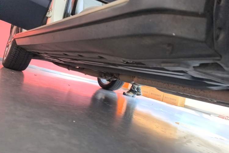 Used Mercedes-Benz GLK-Class 2013 GLK 300 4MATIC Dynamic Edition Right Side Sill