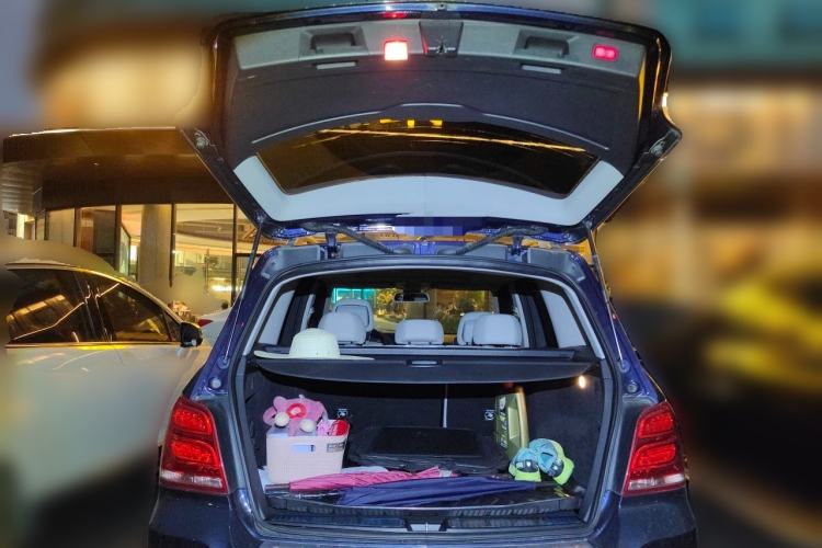 Used Mercedes-Benz GLK-Class 2013 GLK 300 4MATIC Dynamic Sunroof Model Trunk