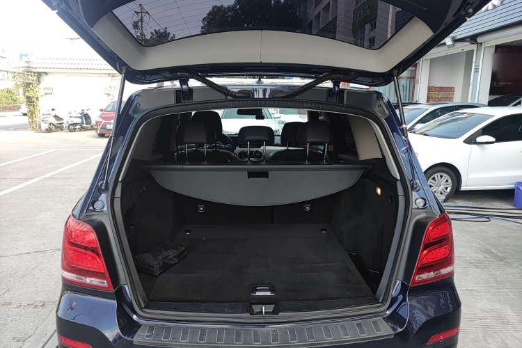 Used Mercedes-Benz GLK-Class 2013 GLK 300 4MATIC Dynamic Edition Trunk