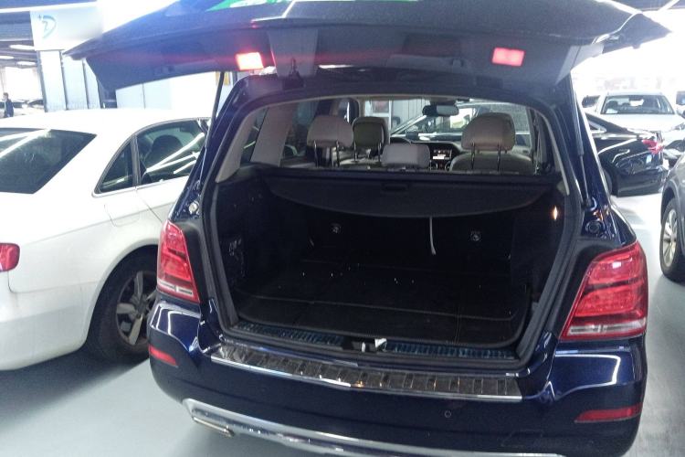 Used Mercedes-Benz GLK-Class 2013 GLK 300 4MATIC Fashion Model Trunk