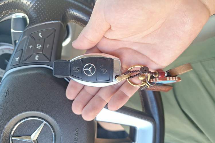 Used Mercedes-Benz GLK-Class 2013 GLK 300 4MATIC Dynamic Edition Vehicle Key