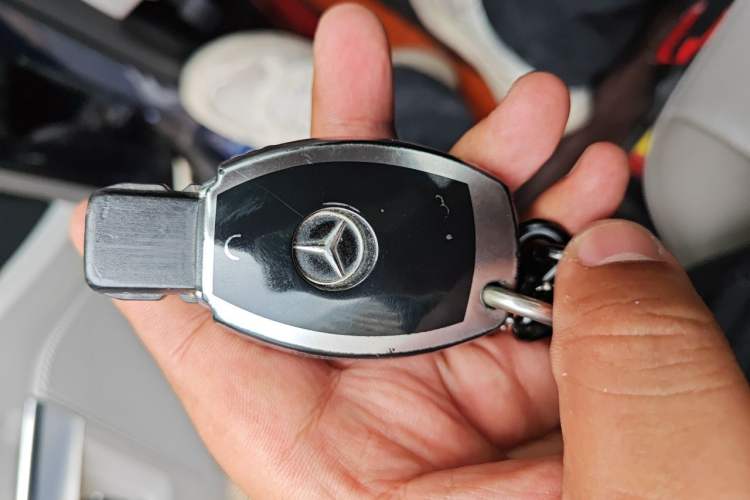 Used Mercedes-Benz GLK-Class 2013 GLK 300 4MATIC Fashion Model Vehicle Key