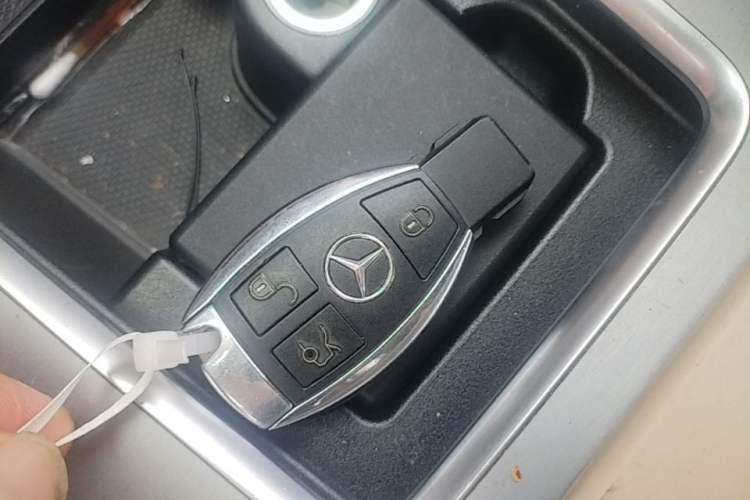 Used Mercedes-Benz GLK-Class 2013 Facelift GLK 300 4MATIC Fashion Edition Vehicle Key